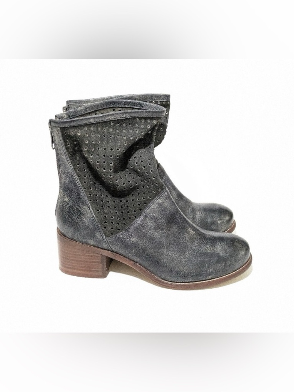 Diba True Water Can Slate Gray Leather Ankle Boots Perforated Rear Zip sz 7.5